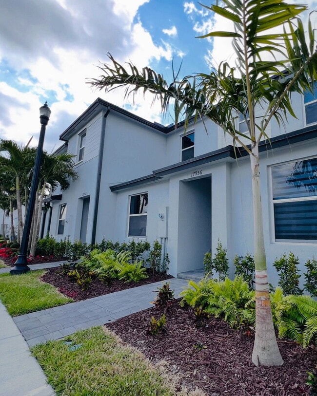 Building Photo - 17956 SW 358th St