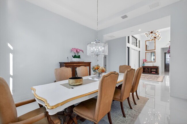 Building Photo - 11460 SW Pietra Wy