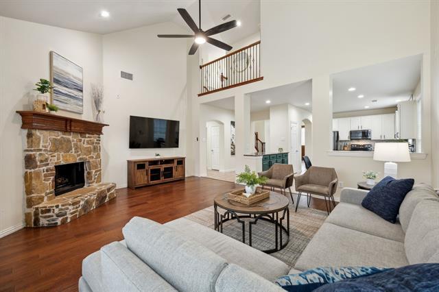 Building Photo - 1261 Golf Club Dr