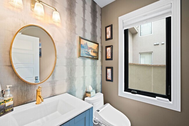 Building Photo - Luxury 4BD, 6BA Cherry Creek Home with 4 Outdoor Spaces