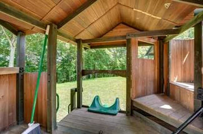 Building Photo - Beautiful Home in Cincinnati!!
