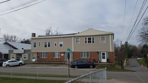 Primary Photo - 595 Rock Beach Rd | Apt 4 | 1 BD/1 BA | Ir...