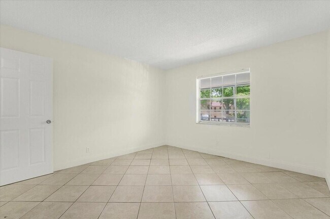 Building Photo - 10151 NW 35th St