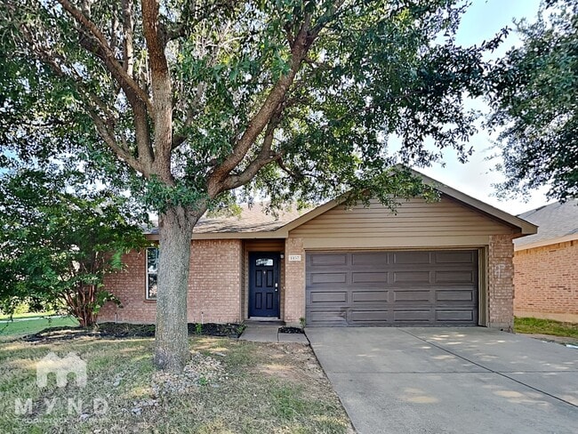 Building Photo - 1157 Boxwood Dr