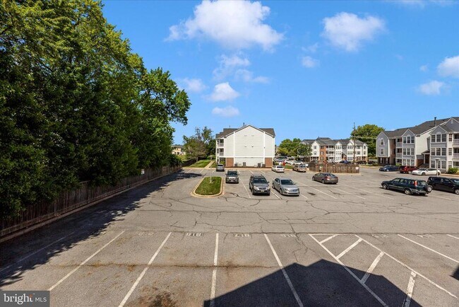 Building Photo - 615 Himes Ave