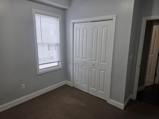 Building Photo - 48 Covell St