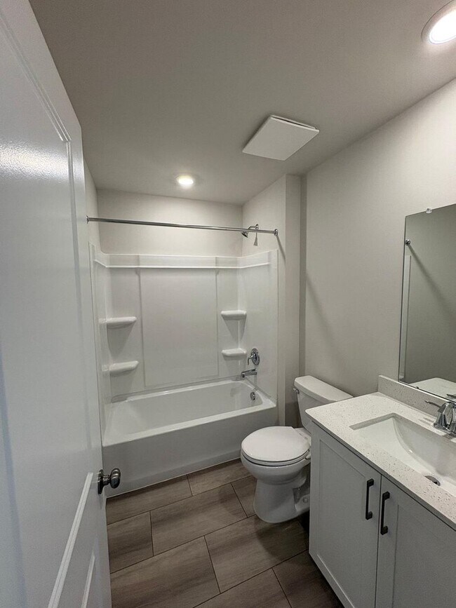 Building Photo - Brand new End Unit Spacious 3BR Townhome in Downingtown Ridge Community  *****LIMITED TIME FIRST ...
