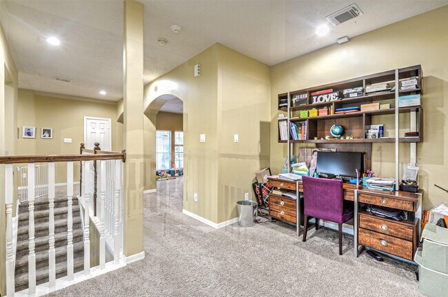 Building Photo - 1914 Sand Hollow Ln