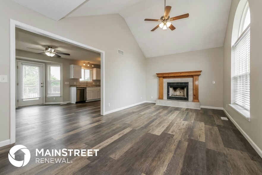 Building Photo - 1312 Stonecrest Dr