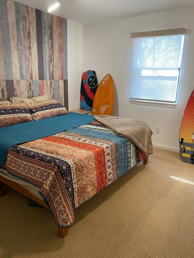 Building Photo - Coveted Kimberling Shores Condo