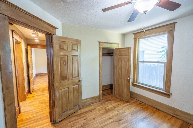 Building Photo - Single-Level 3 Bed / 2 Bath in Ogden — 1907 Charm Near Historic 25th Street