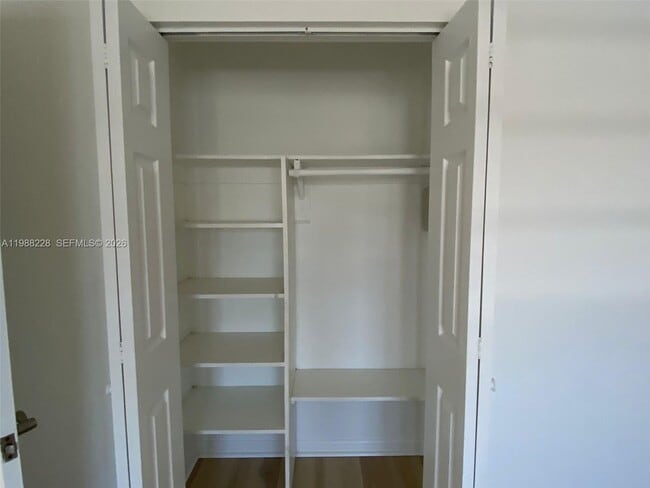 Building Photo - 7626 Byron Ave