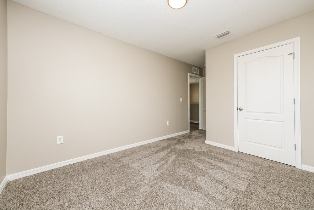 Building Photo - 10430 Whispering Hammock Dr