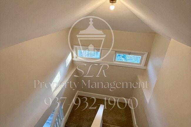 Building Photo - 541 Grafton Ave