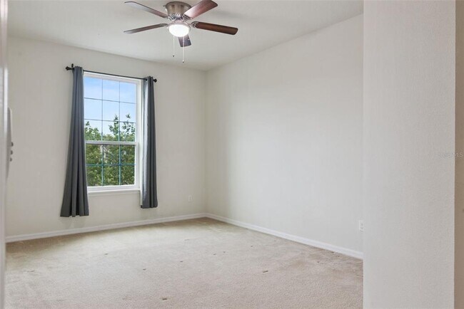 Building Photo - 660 Fanning Dr