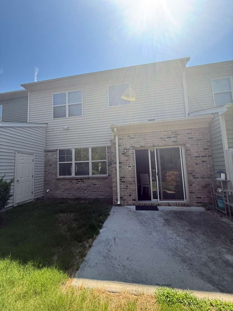 Building Photo - 530 Whitworth Ln