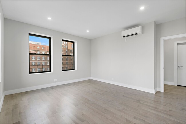 Floorplan - 4521 3rd Ave