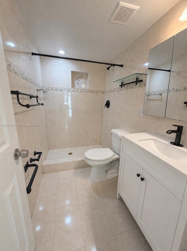 Building Photo - 15342 SW 72nd St