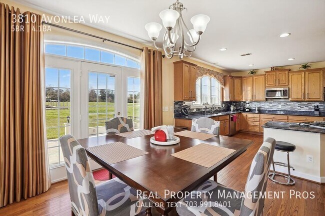 Building Photo - Gated Community, 10 Acres