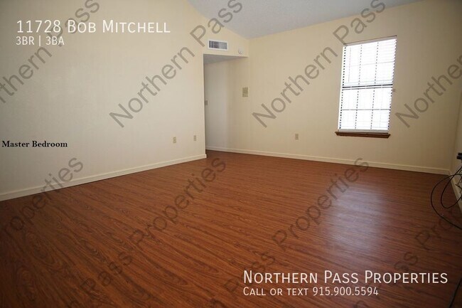 Building Photo - 11728 Bob Mitchell Dr