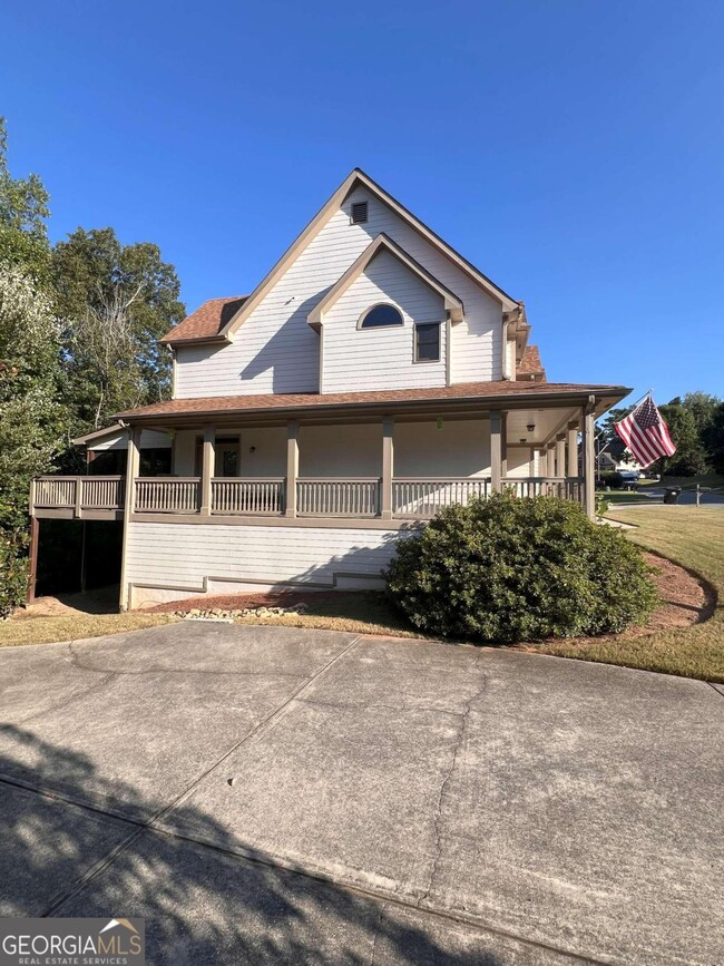 Building Photo - 4918 Shallow Creek Trail NE