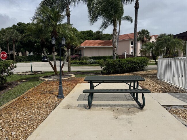 Building Photo - 9975 Perfect Dr