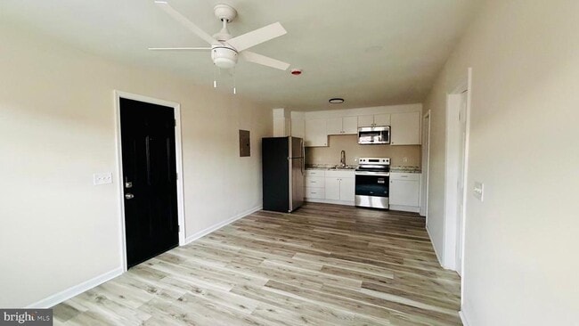 Building Photo - 515 Broadway St