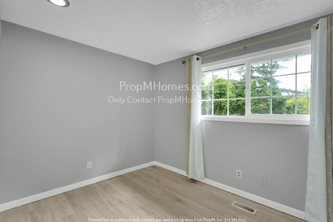 Building Photo - Secluded Nature Retreat: 3 Beds, 2 Baths with Bonus Space!