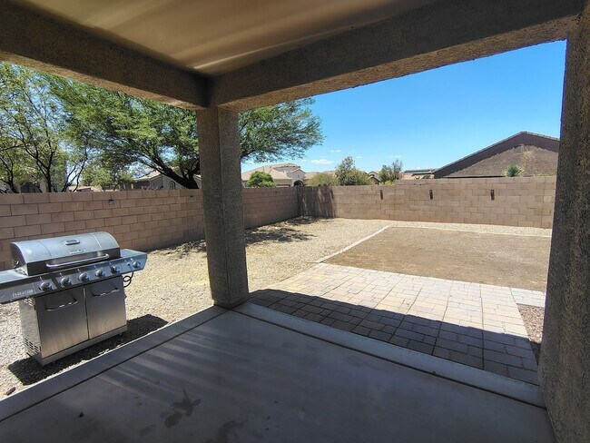 Building Photo - 8990 W Cloudwood Dr