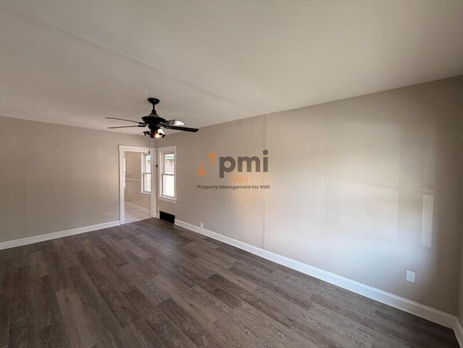 Building Photo - 6244 Madison Ave