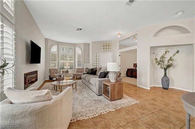 Building Photo - 1405 Sunblush Ln