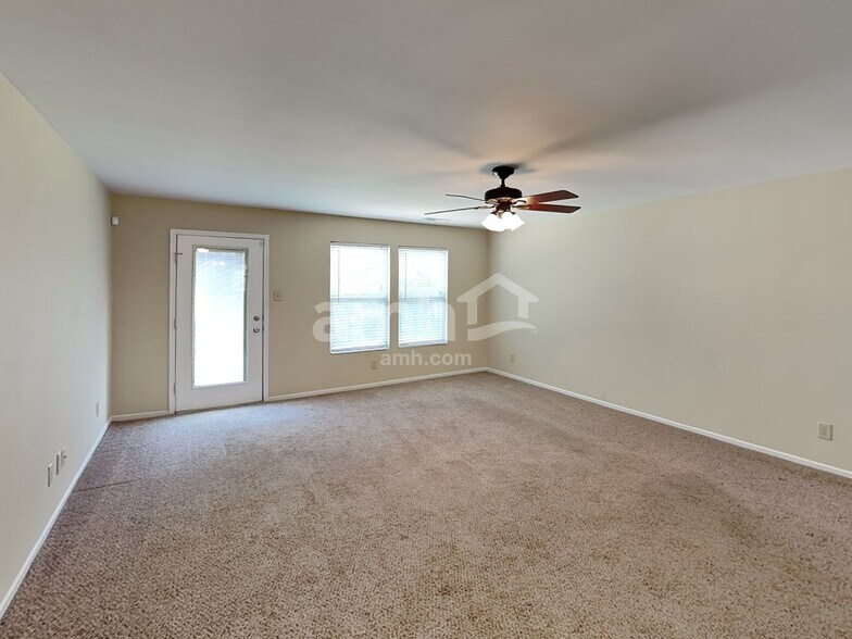 Building Photo - 8457 S Firefly Dr
