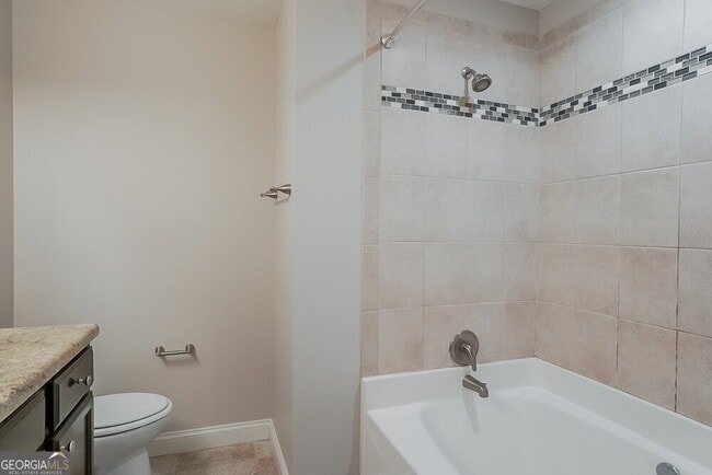 Building Photo - 607 Savannah Dr