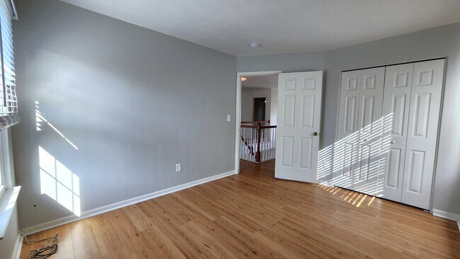 Building Photo - 1828 Somersby Ln