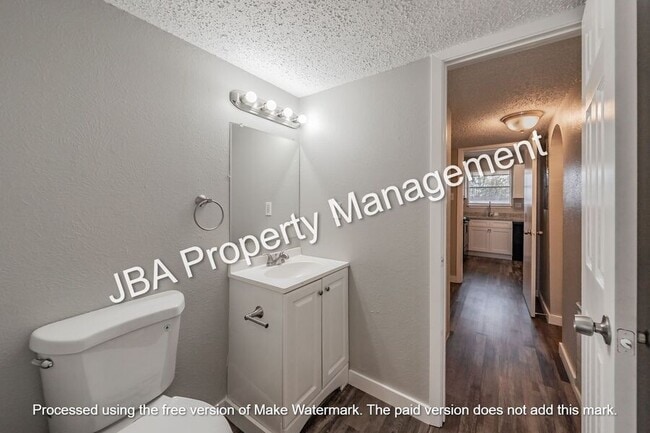 Building Photo - 1782 Farleigh-