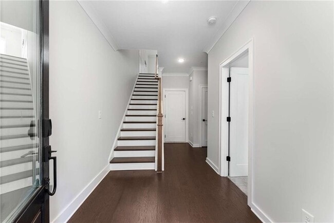 Building Photo - 455 Ashbury Dr