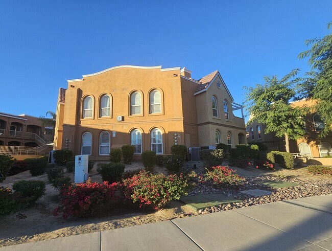 Building Photo - 45245 Seeley Dr