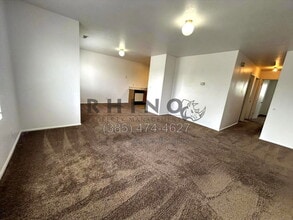 Building Photo - 4866 W 4780 S