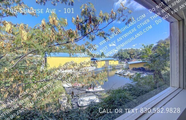 Building Photo - 705 Sunrise Ave