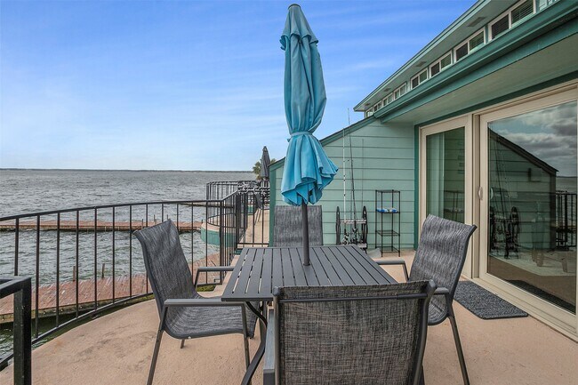 Building Photo - 7041 Kingston Cove Ln