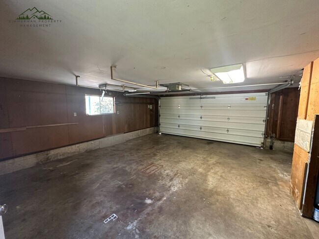 Building Photo - 4 Bedroom Home in Hayden Bridge Area w/ La...