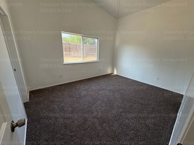 Building Photo - Corner lot 4-bedroom, 2-bathroom home