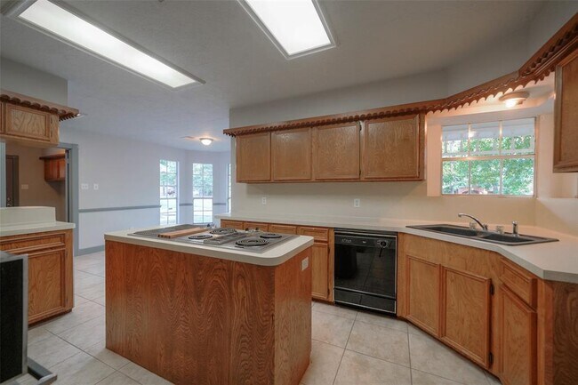 Building Photo - 31 Palmetto Pl