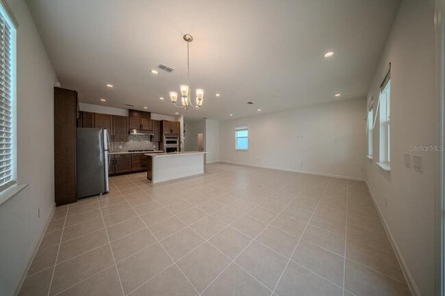 Building Photo - 1414 RIDGEBACK Ln