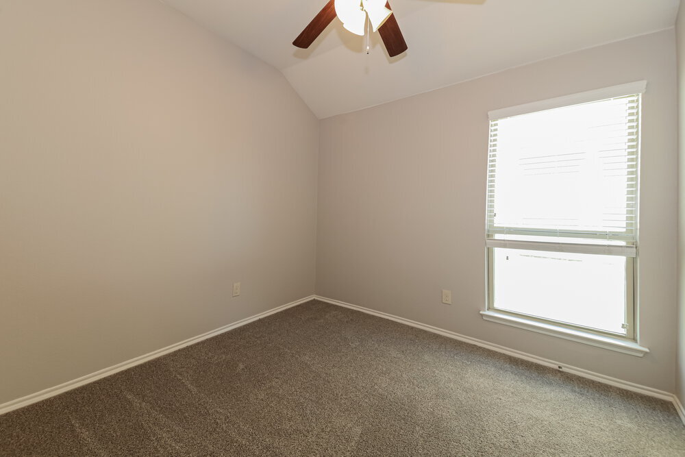 Building Photo - 8905 Tenderfoot Ln