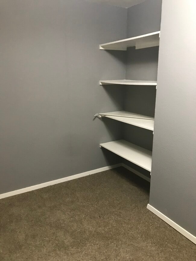 Building Photo - 1814 Buck St