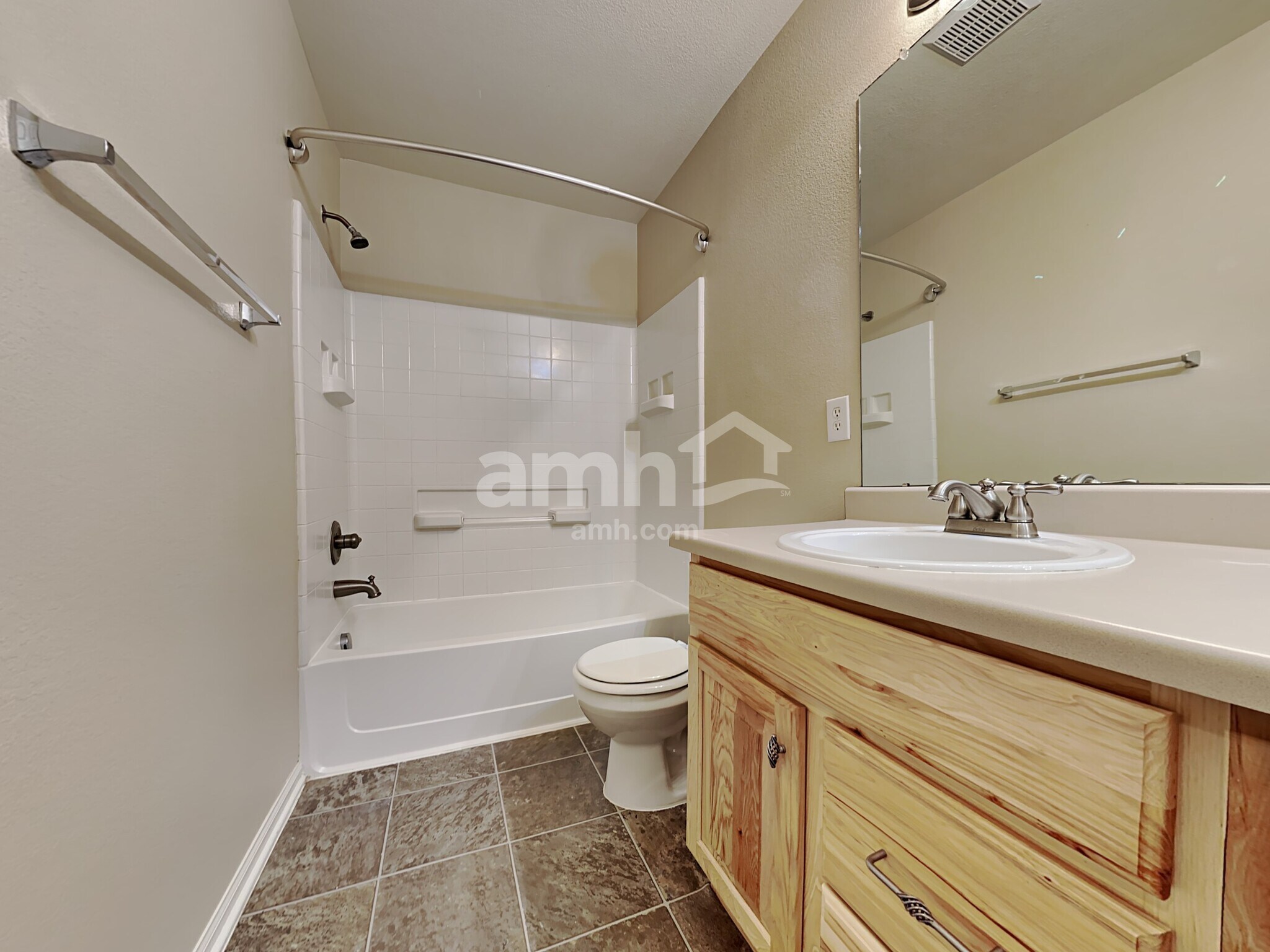 Building Photo - 451 Baler Ct