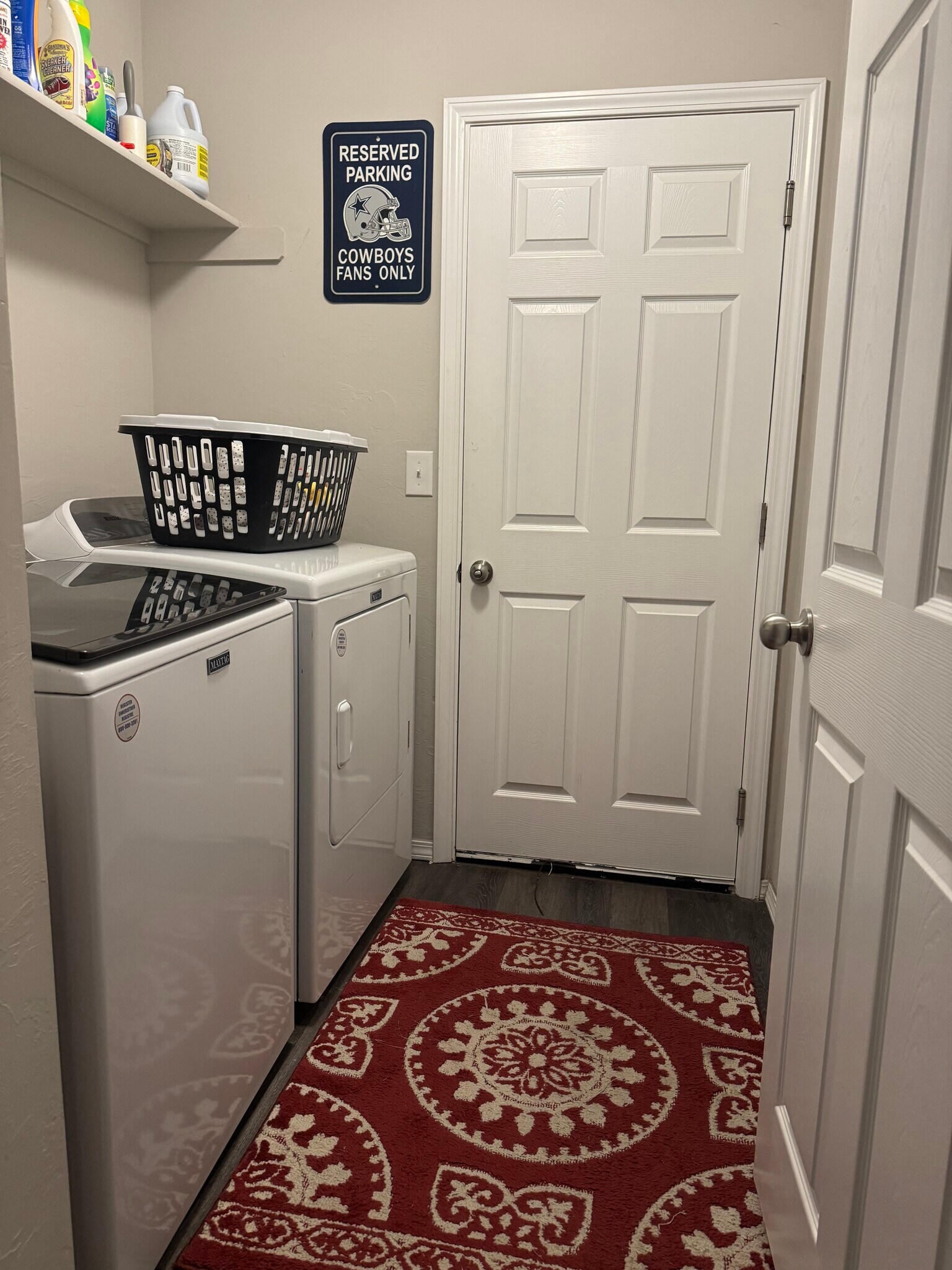 Building Photo - 1718 Carnley St