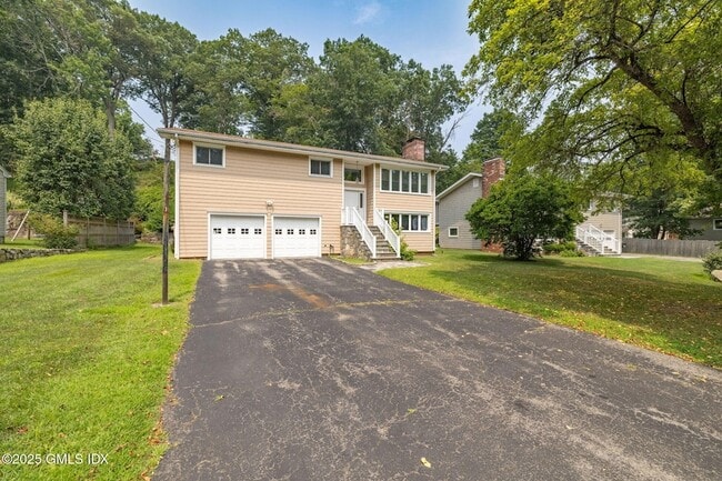 Building Photo - 37 Windsor Ln