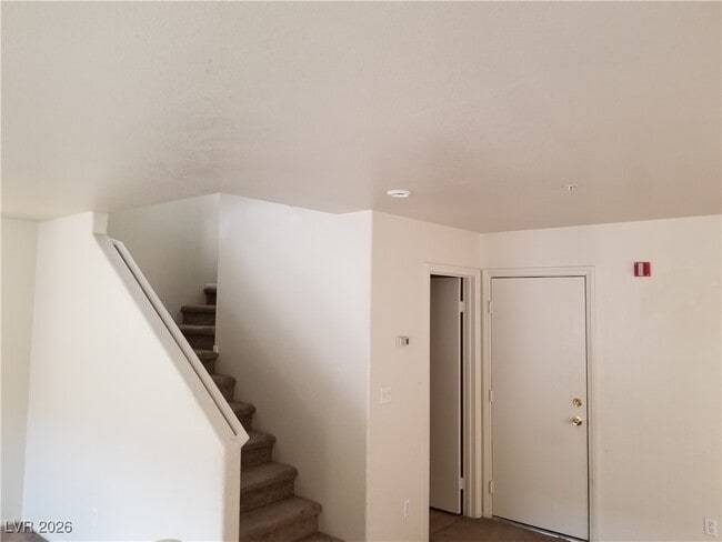 Building Photo - 3123 Inlet Bay Ave